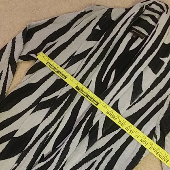 Dana Buchman zebra print open front cardigan, GUC - Picture 7 of 8